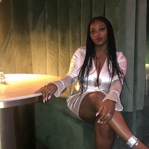 Meet your Posher, Kween